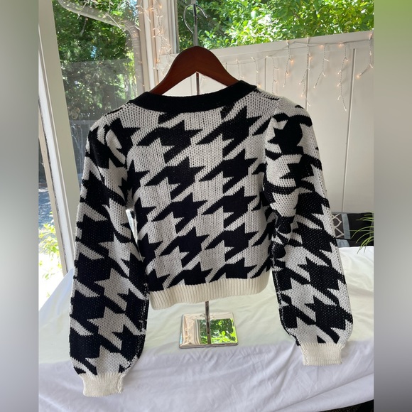 Studio 19 Sweaters | Black and White | Size: X-Small - Picture 2 of 4
